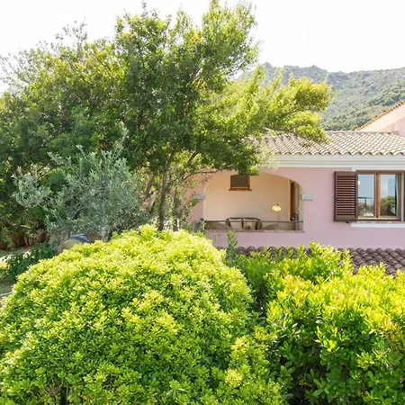 Roccarosa San Teodoro (Sardinia)